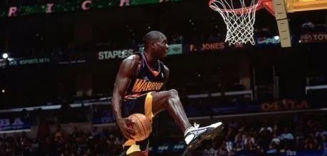 2000年以来，每一届的NBA扣篮大赛冠军是谁？
