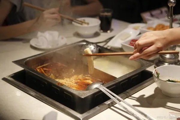 如果使用大肠菌群超标的餐具,会引起哪些疾病?