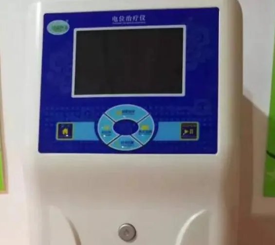 老太积蓄送警察是怎么回事?