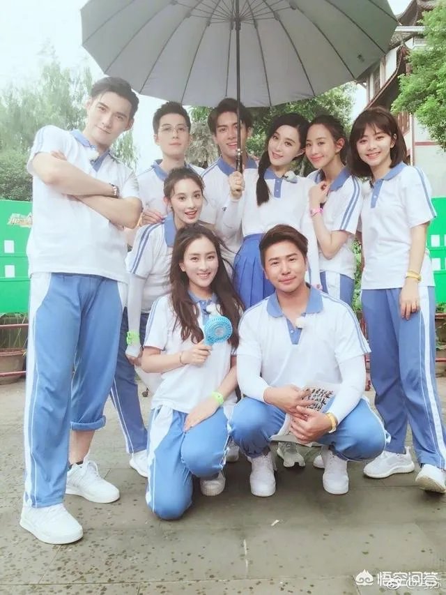 哪个女明星穿校服最好看?