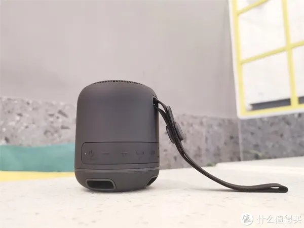 索尼蓝牙音箱