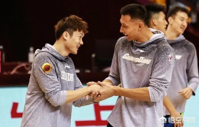 丁彦雨航再获CBA常规赛MVP,他是不是离NBA更近了?小牛队下赛季会要他吗?