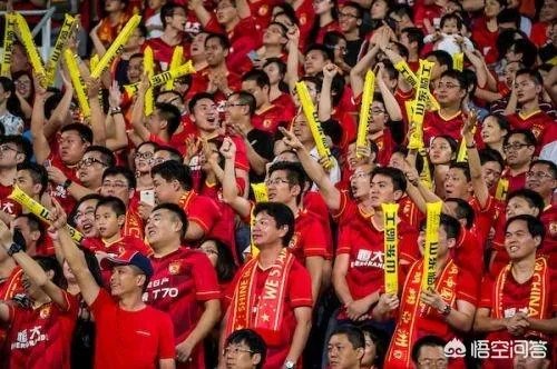 恒大集团为什么会买球票送球衣呢?