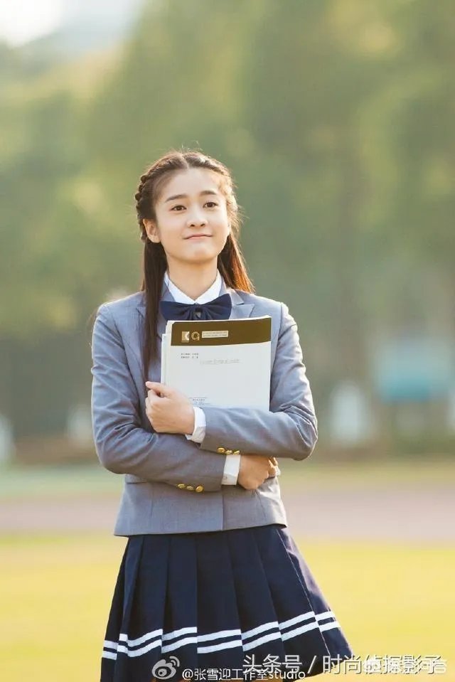 哪个女明星穿校服最好看?