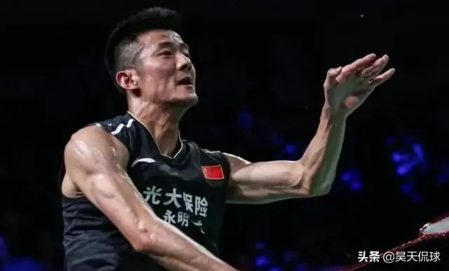 法国公开赛,谌龙2:0击败林丹闯进八强,对现在的两位奥运冠军的状态你怎么看?