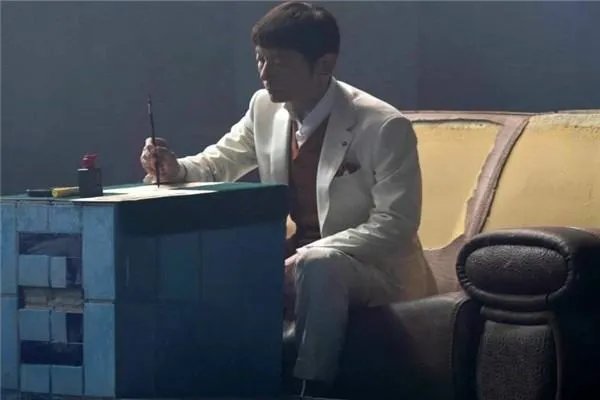如何评价葛优、乔杉主演的电影《两只老虎》？