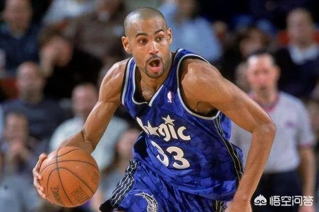 两届MVP得主纳什入选2018NBA名人堂,只有一个一阵的希尔为何也能跟着入选?你怎么看?