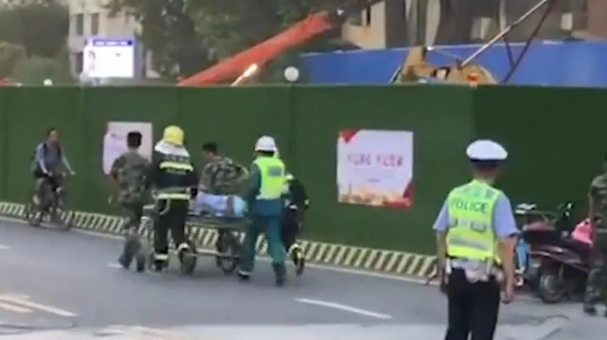郑州在建地铁事故多少人受伤?