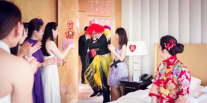 结婚当天婚纱配什么鞋 结婚当天婚纱和秀禾服之间怎么换