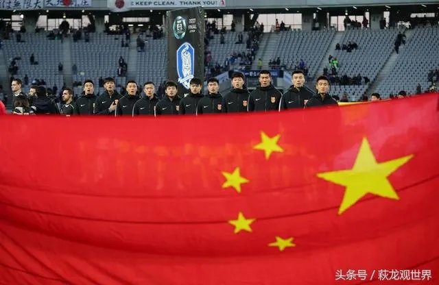 韦世豪为国足闪电破门,却被换下,里皮葫芦里卖的是什么药?