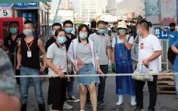71年属猪最旺财的微信头像 招财吉祥头像